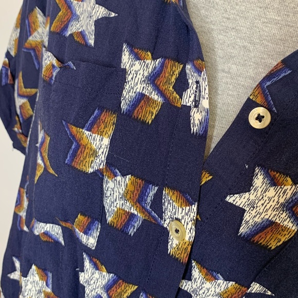 Lularoe Amy Dolman Button down top - XS - dark navy blue with stars - Picture 3 of 6